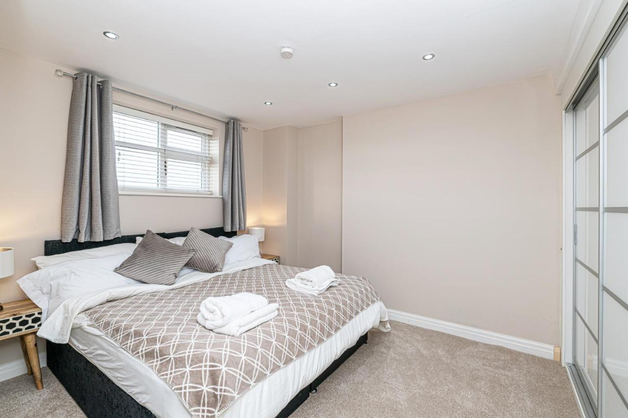 The Popular Chester Racecourse Apartments, Sleeps 4, Free Parking Exterior foto