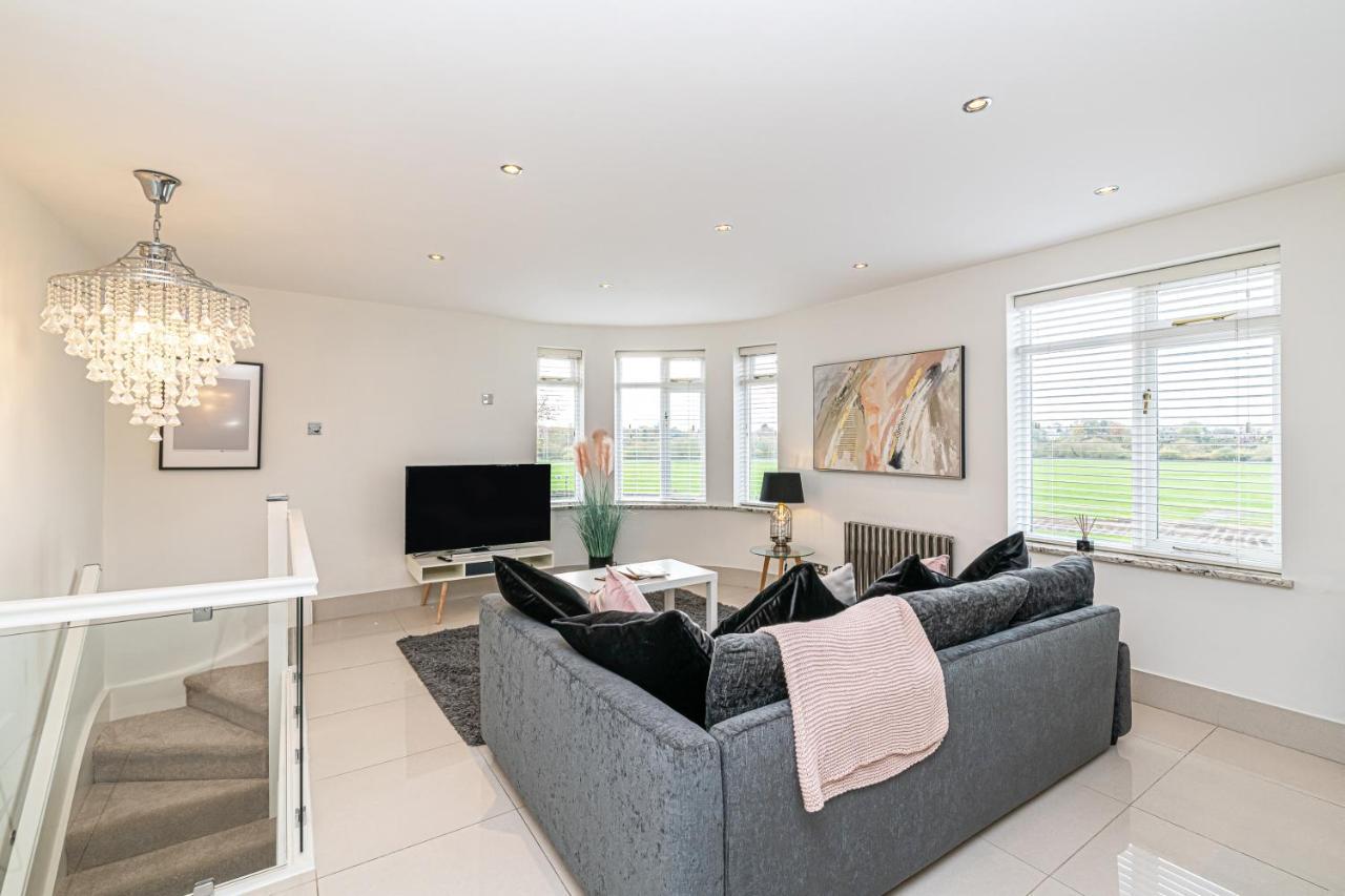 The Popular Chester Racecourse Apartments, Sleeps 4, Free Parking Exterior foto